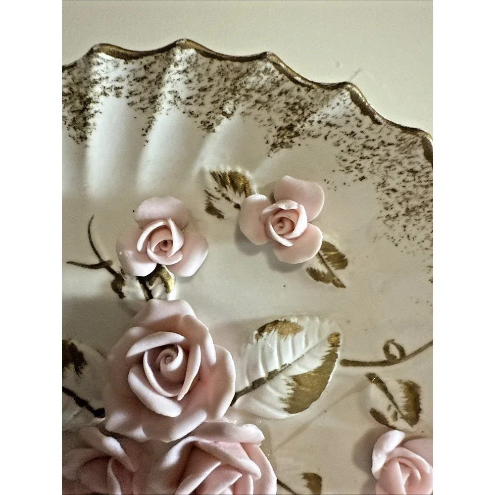 Vintage Lefton Plaque Raised Pink Roses‎ Porcelain